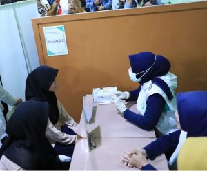 Pelaksanaan Cek Kesehatan Gratis bagi Pelajar (foto: Kemenag)