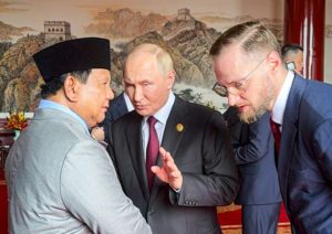 Presiden Republik Indonesia, Prabowo Subianto, mengadakan pertemuan khusus dengan Presiden Federasi Rusia, Vladimir Putin di Beijing pada Rabu (3/9/2025) (Foto: BPMI Setpres))
