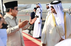 Presiden RI Prabowo Subianto tiba di Doha, Qatar pada Jumat, 12 September 2025 pukul 15.20 waktu setempat (WS), untuk melakukan pertemuan dengan Emir Qatar, Yang Mulia Syekh Tamim bin Hamad Al-Thani (Foto: BPMI Setpres/Cahyo)