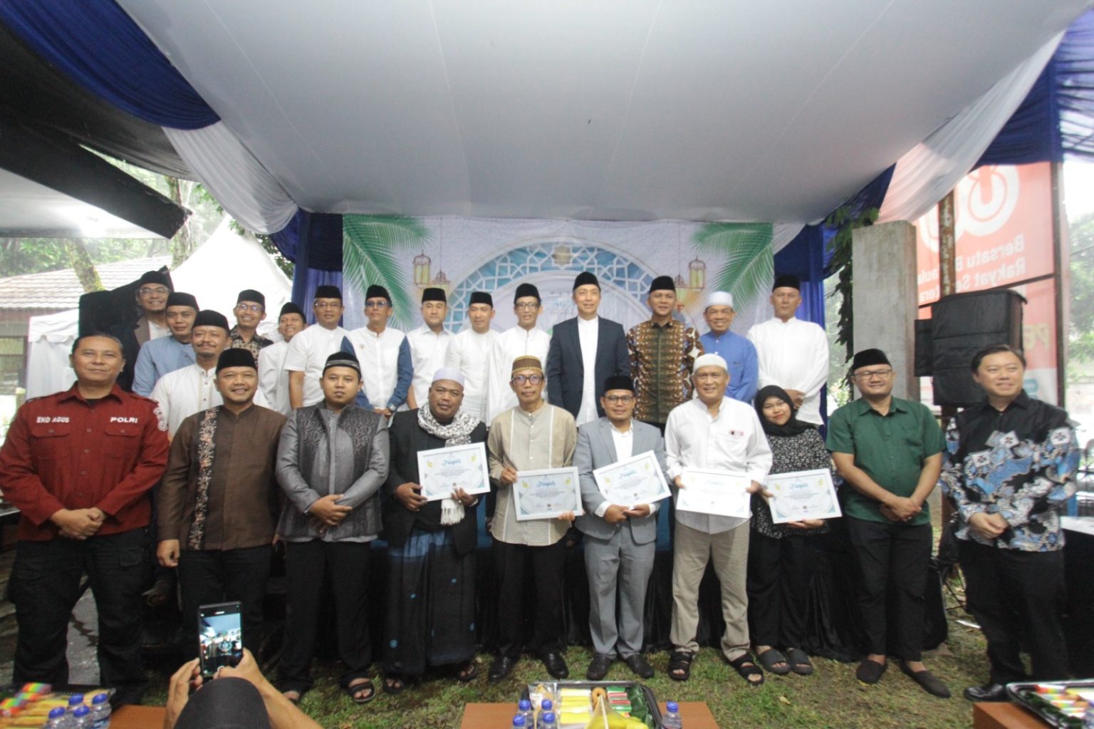 DKM Masjid An Naba Persatuan Wartawan Indonesia (PWI) Kota Bogor menggelar peringatan Maulid Nabi Muhammad SAW pada Sabtu (4/10/2025) (foto: PWI Kota Bogor)