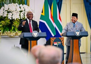 Presiden RI Prabowo Subianto menerima kunjungan kenegaraan Presiden Afrika Selatan, Matamela Cyril Ramaphosa, di Ruang Oval, Istana Merdeka, Jakarta, Rabu (22/10/2025).(Foto: BPMI Setpres)