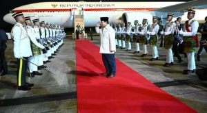Presiden Republik Indonesia Prabowo Subianto tiba di Malaysia untuk menghadiri Konferensi Tingkat Tinggi (KTT) ke-47 ASEAN. Pesawat Garuda Indonesia-1 yang membawa Presiden beserta rombongan mendarat di Bandara Tentera Udara Diraja Malaysia (TUDM) Subang pada Sabtu (25/10/2025) (foto: BPMI Setpres)