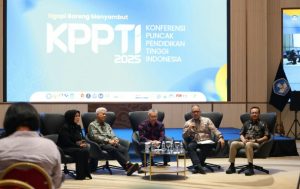 Konferensi Pers Puncak Pendidikan Tinggi Indonesia (KPPTI) 2025 (foto: Diktiristek)