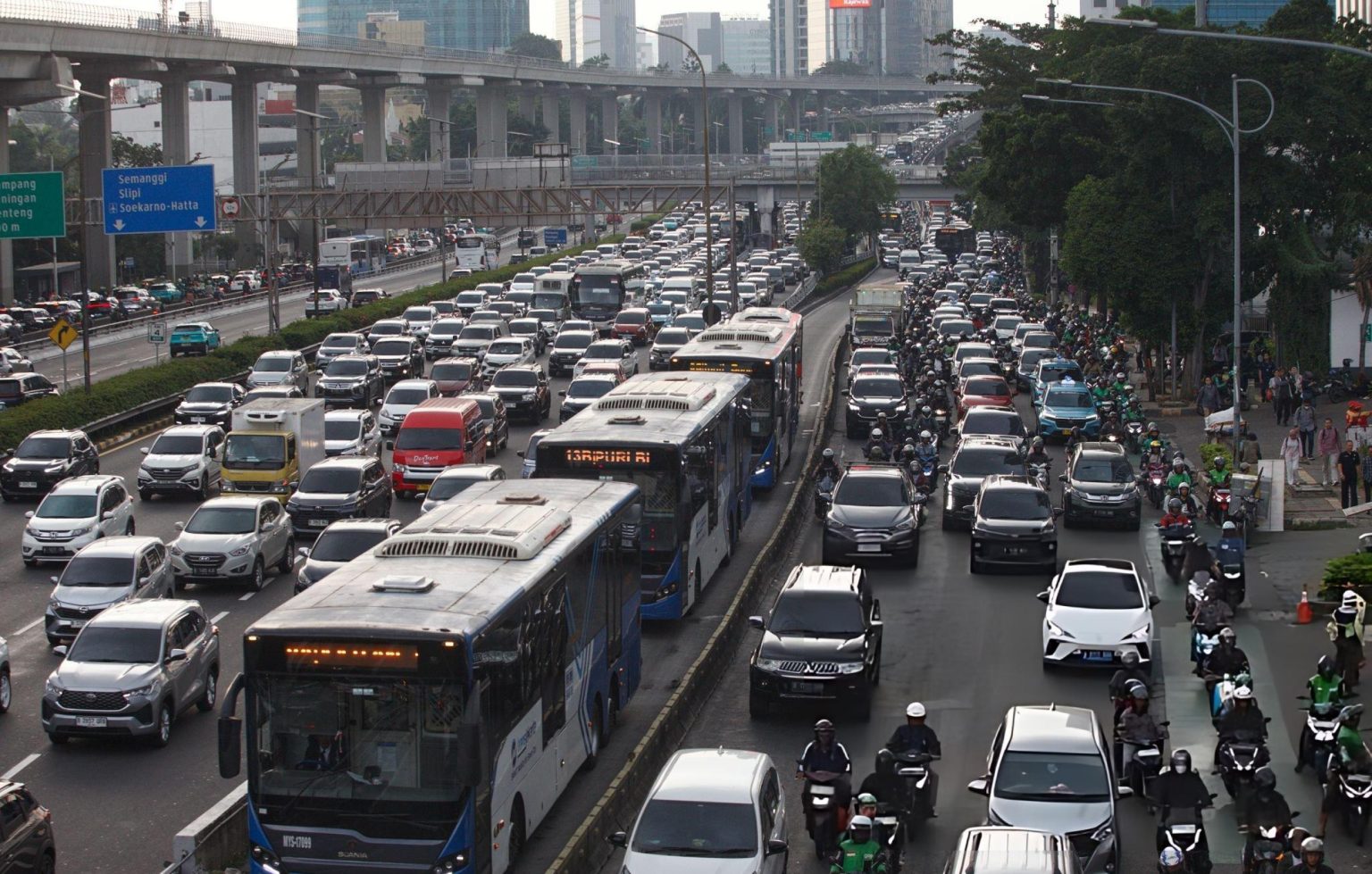 Kualitas Udara di Jakarta dalam Sepekan Terakhir Terus Menunjukkan Tren Perbaikan