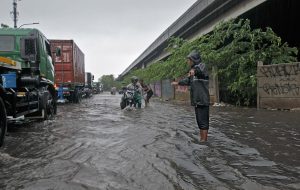 Pintu Air Pasar Ikan Naik ke Siaga 2, Sejumlah Wilayah Pesisir Jakarta Utara Waspada