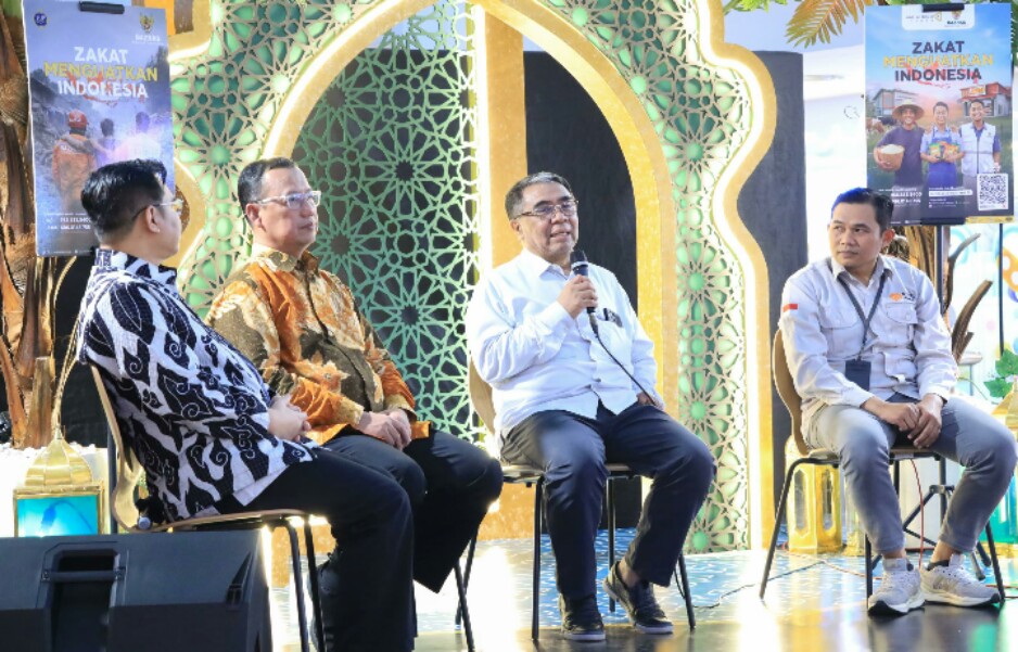 Ketua Badan Amil Zakat Nasional (BAZNAS) RI Sodik Mudjahid (tengah). (Foto: humas baznas)