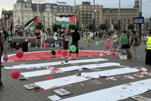 Foto demonstrasi pro Palestina di Amsterdam, Belanda (foto: Anadolu Agency)