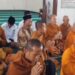 KH Cholil Nafis Kritik Takmir Masjid Jamu Puluhan Biksu Thodung